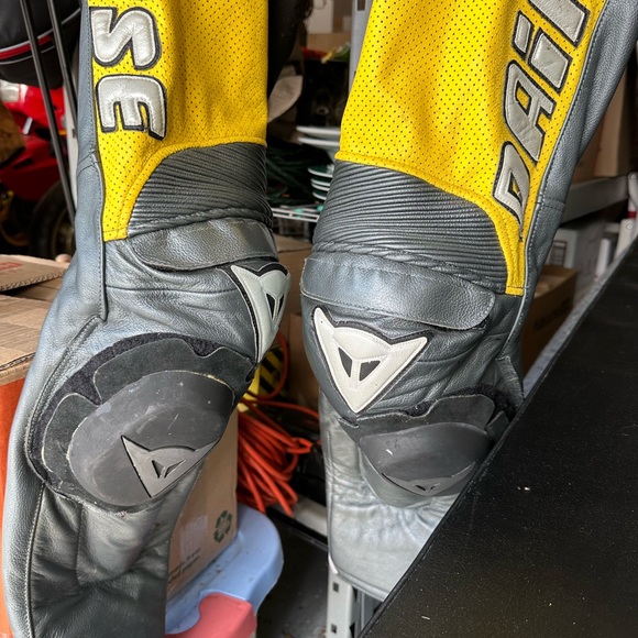 Daniese Leather Motorcycle Racing Suit - Picture 4 of 5